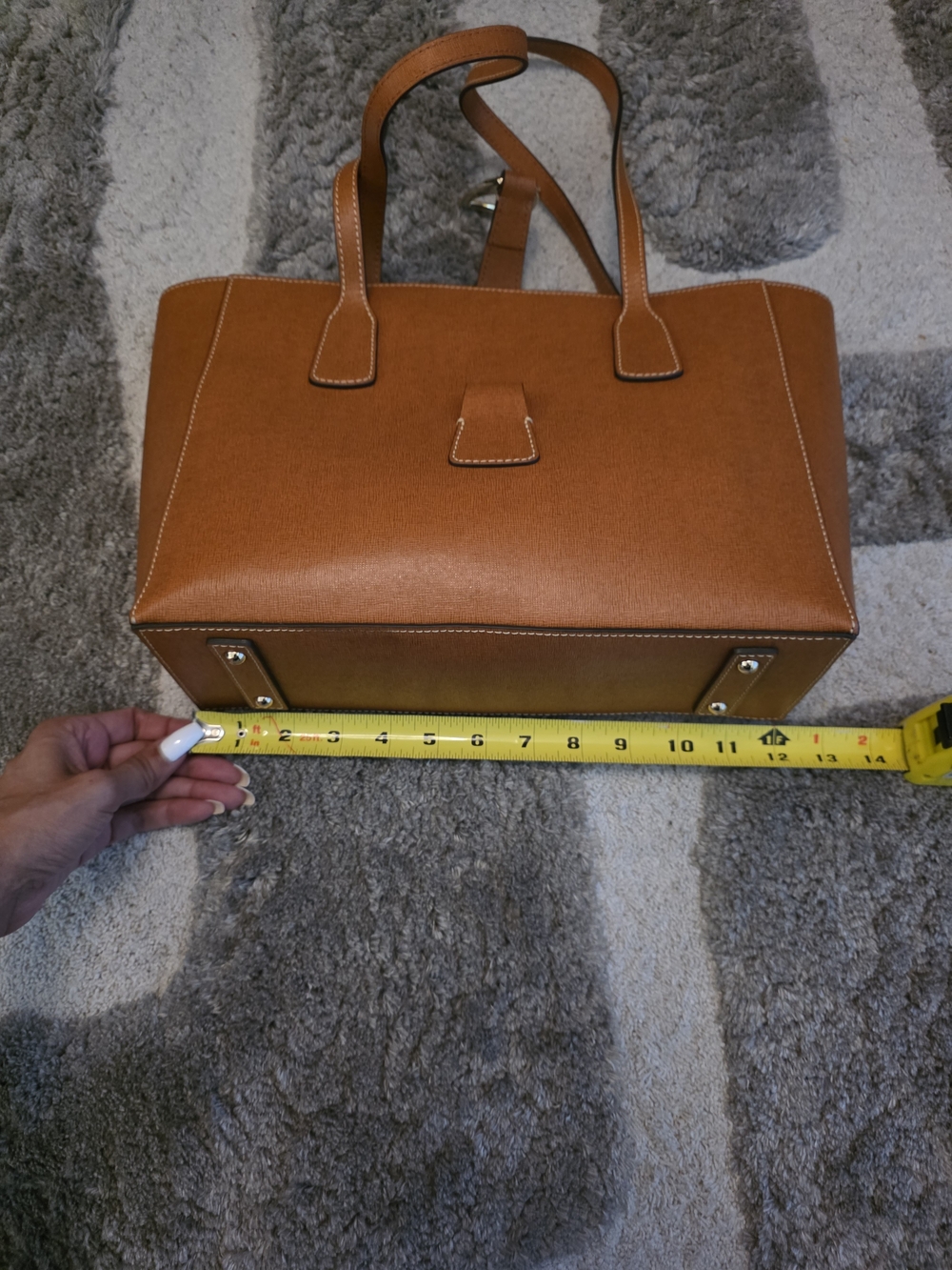 Dooney & Bourke Tan Leather Tote Bag with Buckle NWOT - Picture 5 of 8